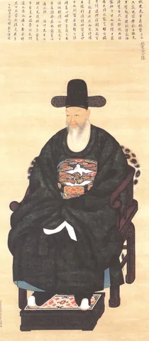 오사모(사모)를 쓰고 흰 수염을 기른 노인이 검은 단령(관복) 차림으로 호피를 깐 서양식 의자에 앉아 있는 전신 초상. 가슴에 학 두 마리를 수놓은 흉배가 있다.